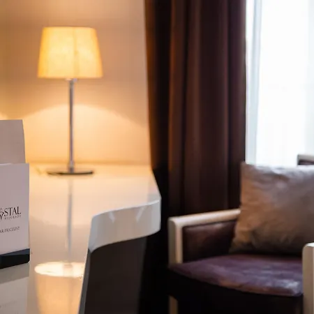 Hotel Crystal 4*