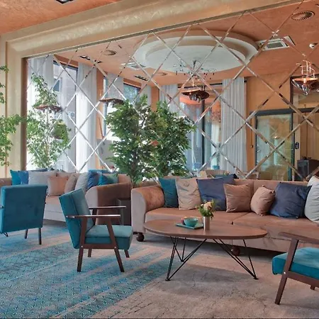Crystal Hotel Belgrade