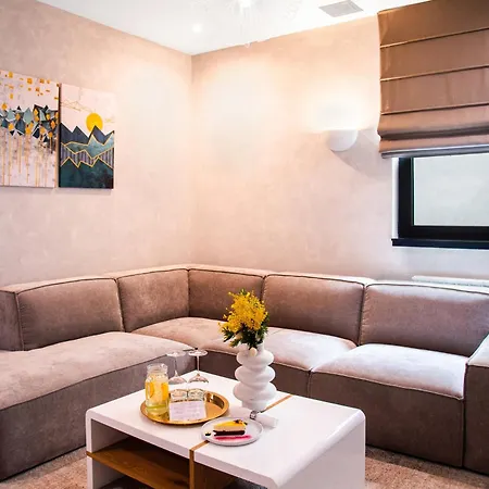 Crystal Hotel Belgrade
