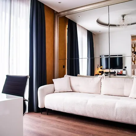 Crystal Hotel Belgrade