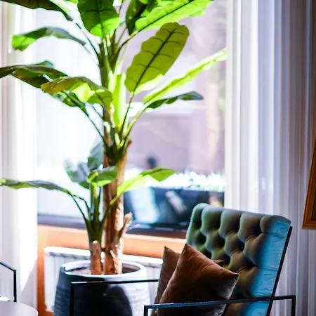 Hotel Crystal 4*