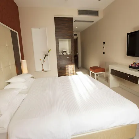 Hotel Crystal Belgrado