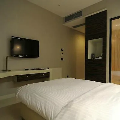 Crystal Hotel Belgrado